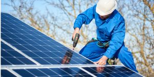 Installation Maintenance Panneaux Solaires Photovoltaïques à Le Perreon